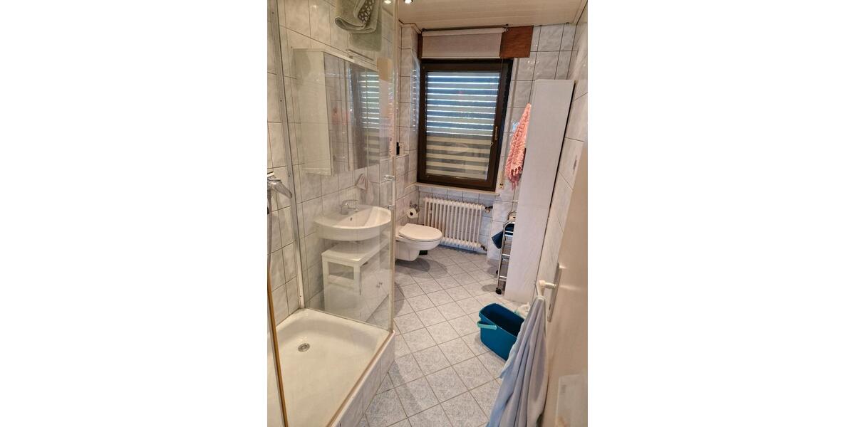 Einfamilienhaus Dahlheim - 3 Zimmer, 90 m&sup2;, 850&euro; | Angebot:26676386
