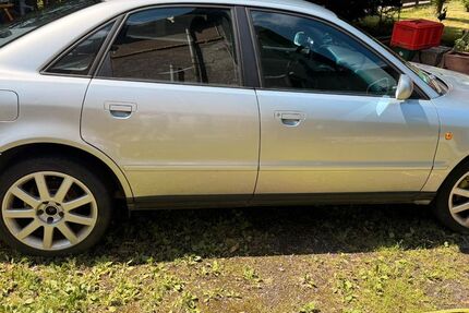 Audi A4 164.501 km 1.700 &euro; Taucha 04425