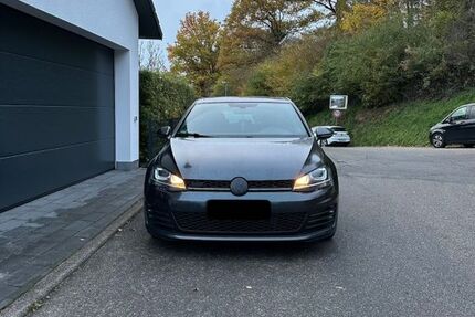 VW Golf 133.000 km 17.000 &euro; Calw 75365