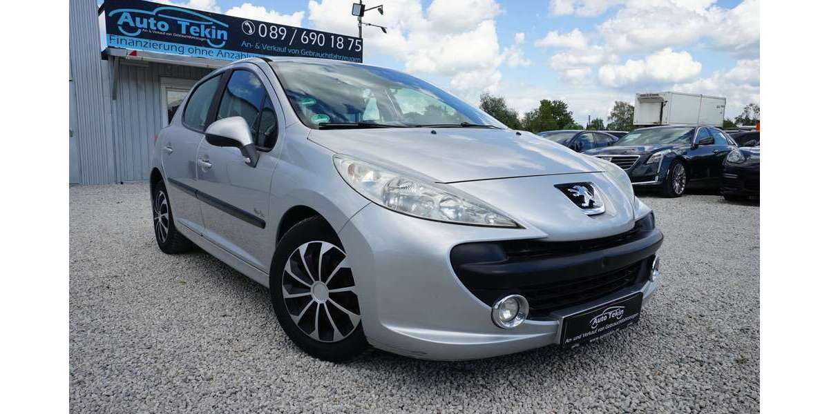 Peugeot 207 131.506 km 2.950 &euro; München 81829