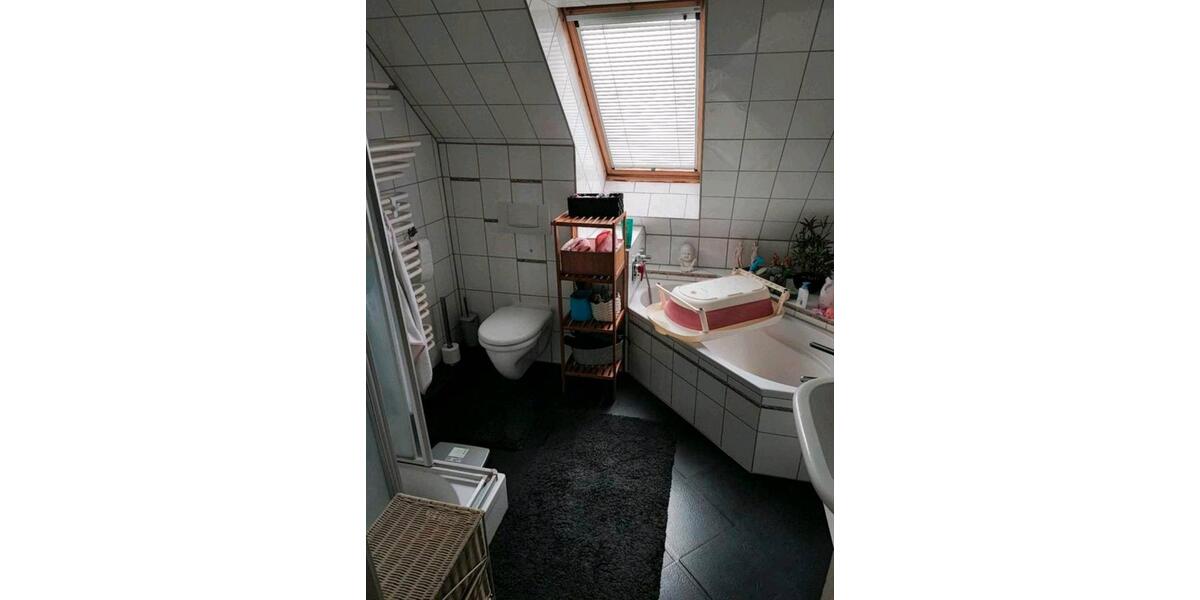 Doppelhaushälfte Pegau - 4 Zimmer, 111 m&sup2;, 300.000&euro; | Angebot:27095361