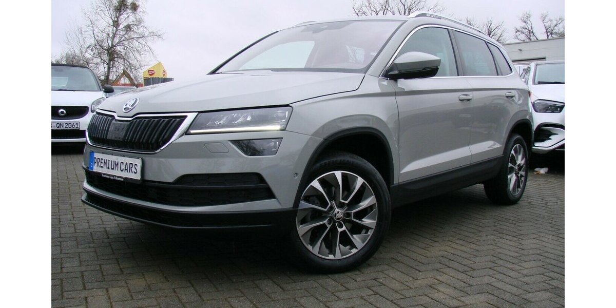 Skoda Karoq 1,5TSi Clever ACC 360° LED Pano AHK 56.303 km 25.980 &euro; Falkensee 14612