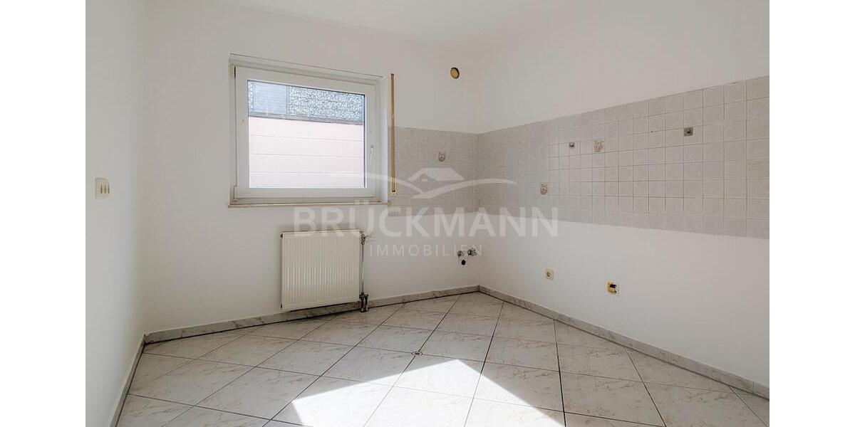 Etagenwohnung Grünstadt - 2 Zimmer, 81 m&sup2;, 775&euro; | Angebot:26264884