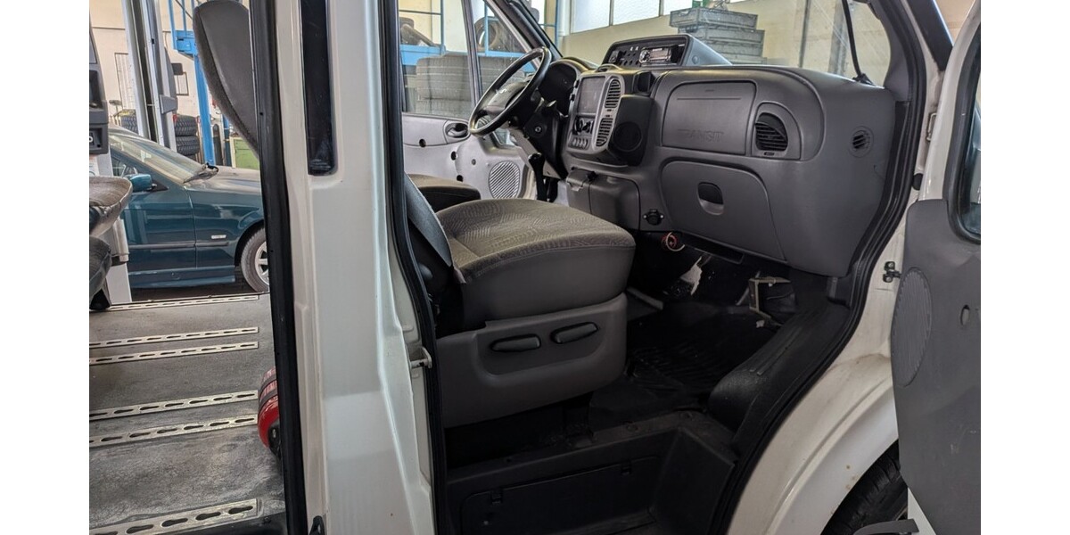 Ford Transit 103.300 km 2.850 &euro; Greding 91171