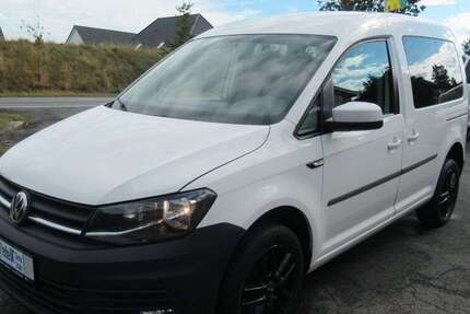 VW Caddy 283.000 km 8.390 &euro; Fassberg-Mueden 29328