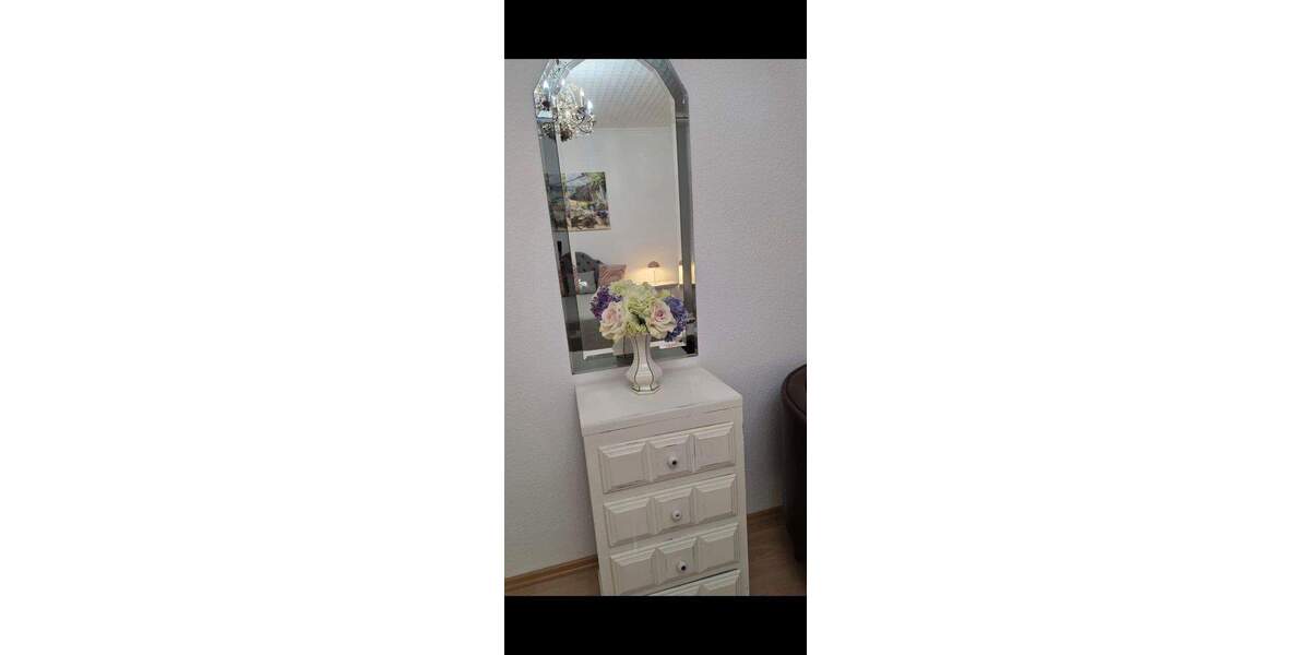 Etagenwohnung Wiesbaden Südost - 2 Zimmer, 91 m&sup2;, 1.390&euro; | Angebot:25760466