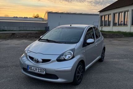 Toyota Aygo (X) 128.208 km 2.900 &euro; Sinsheim 74889