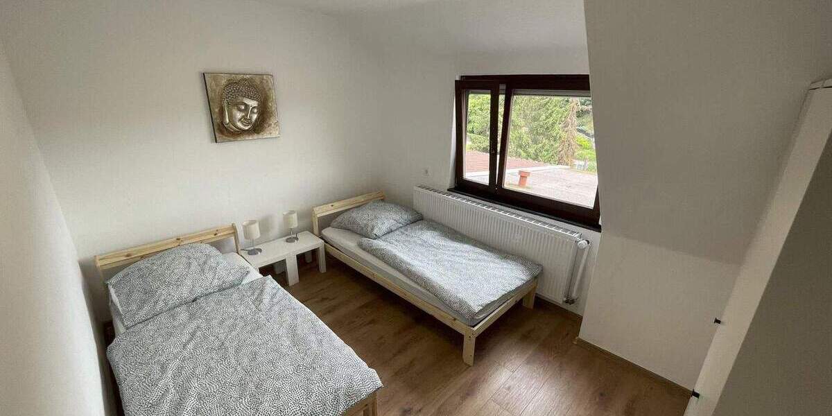 Einfamilienhaus Melsungen Röhrenfurth - 9 Zimmer, 150 m&sup2;, 298.000&euro; | Angebot:25770257