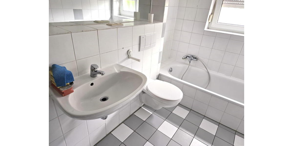 ObjNr:19300 - Wohnung in Lu-Friesenheim mit schönem Balkon OHNE RENOVIERUNGSSTAU - Etagenwohnung Ludwigshafen am Rhein Ludwigshafen-Hemshof | Angebot:22009202