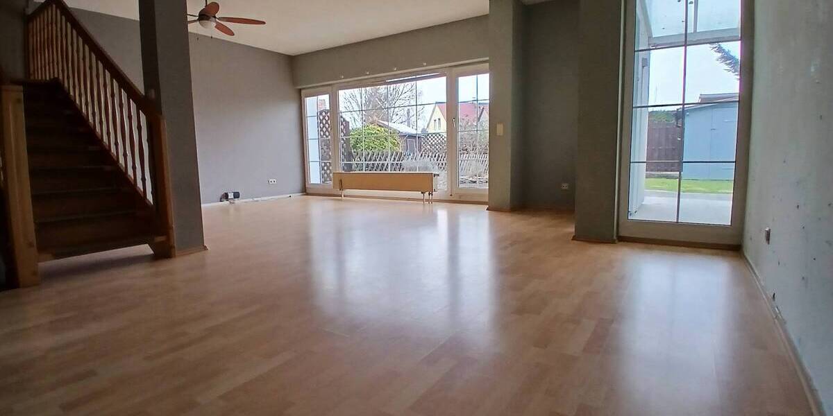 Reihenmittelhaus Schipkau Meuro - 5 Zimmer, 122 m&sup2;, 169.000&euro; | Angebot:26346180