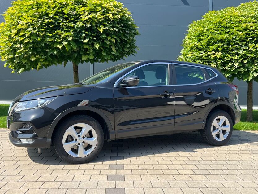 Nissan Qashqai 69.450 km 18.950 € Benningen 71726