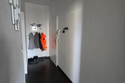 Helle moderne 2 RaumWohnung mit Balkon und Stellplatz in Kerpen-Buir