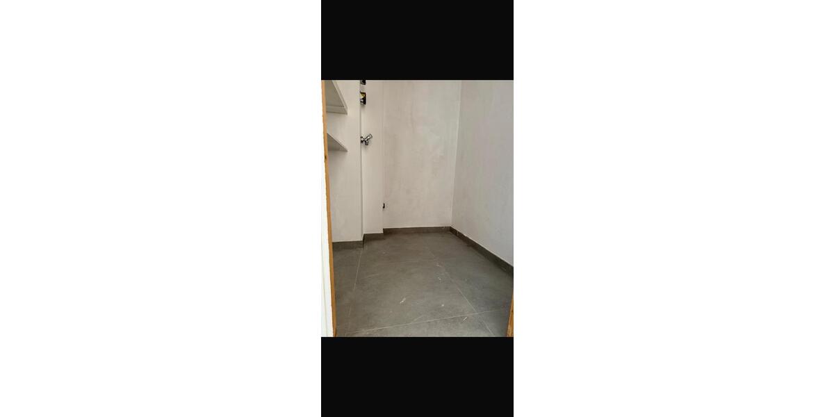 Etagenwohnung Ludwigshafen am Rhein Parkinsel - 4 Zimmer, 1 m&sup2;, 850&euro; | Angebot:24453782