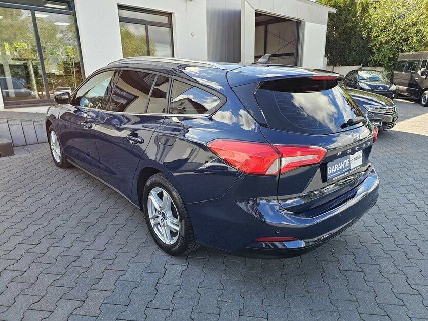 Ford Focus 2.0 CDTI LED NAVI RFK AUS 1.HAND 122.850 km 14.990 € Löhne 32584
