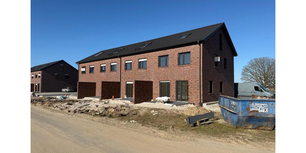 Reihenhaus Rastede - 5 Zimmer, 123 m&sup2;, 1.550&euro; | Angebot:24953116