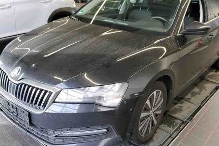 Skoda Superb 141.982 km 19.450 &euro; Goslar 38642