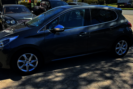 Peugeot 208 248.000 km 4.500 &euro; Stelle 21435