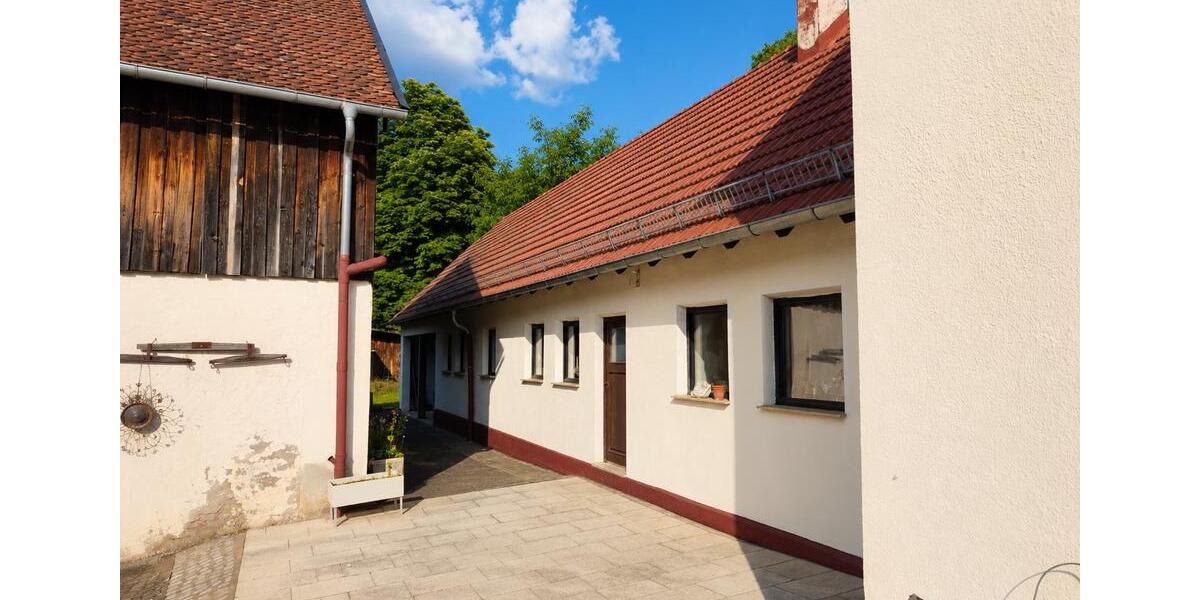 Bauernhaus, Landhaus Thalmässing - 10 Zimmer, 200 m&sup2;, 390.000&euro; | Angebot:26975377