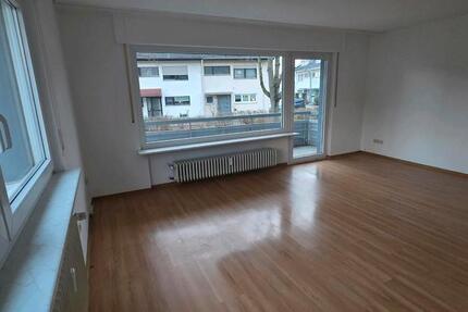Frisch renovierte 3-Zi.-Wohnung (86m²) mit Balkon & Garage 3 zimmer