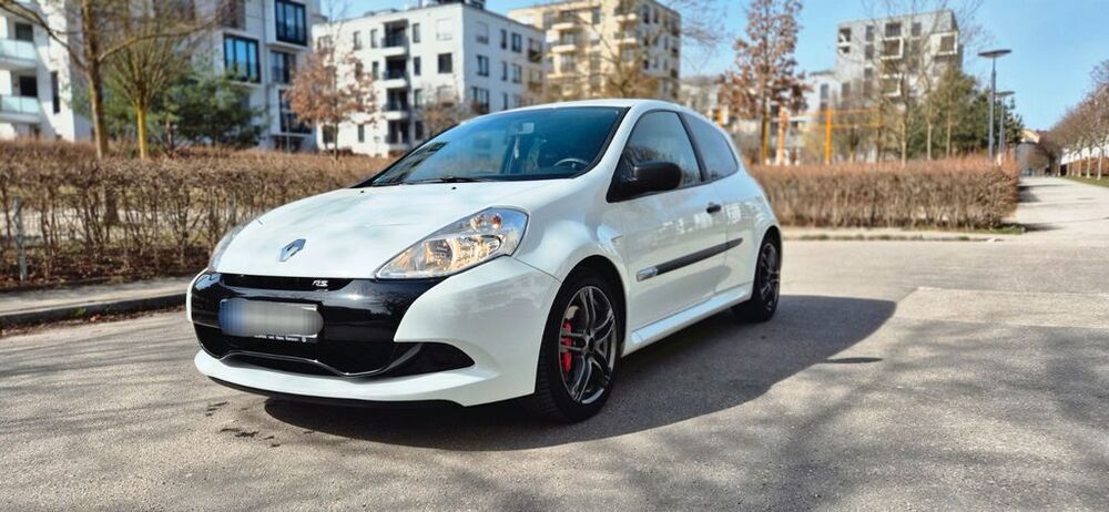 Clio