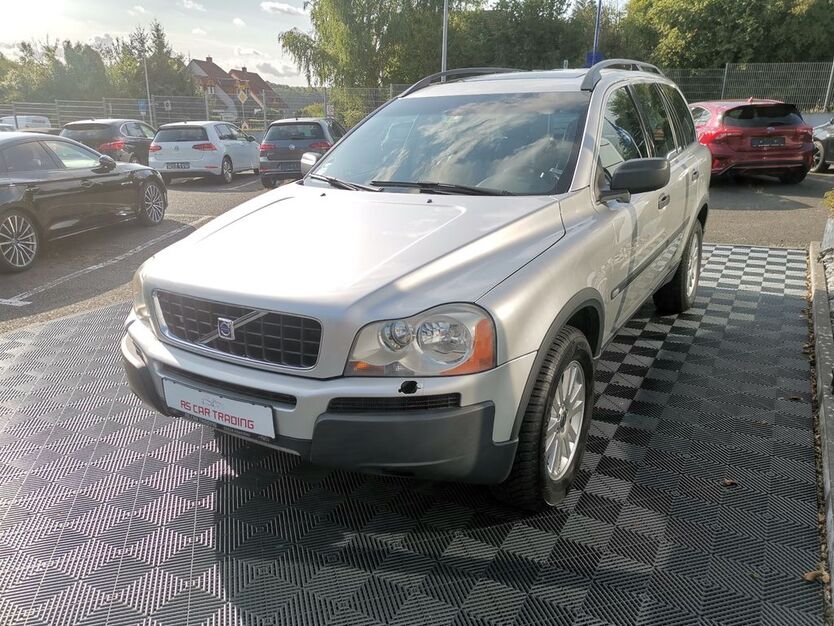 Volvo XC90 214.900 km 6.190 € Altendiez 65624