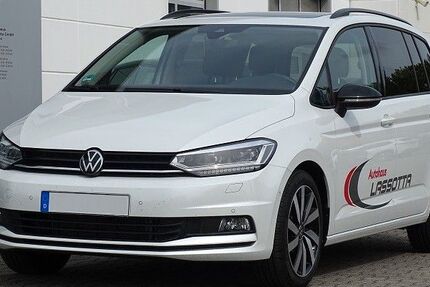 VW Touran 6.000 km 47.890 &euro; Meißen 01662