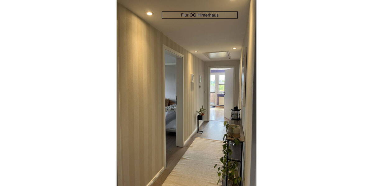 DHH mit Gewerbeeinheit und Einliegerwohnung in Travemünde 7 zimmer