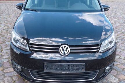 VW Touran 161.000 km 7.400 &euro; Demmin 17109