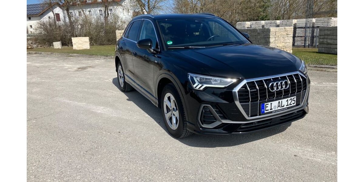Audi Q3 44.000 km 37.500 &euro; Eichstätt 85072