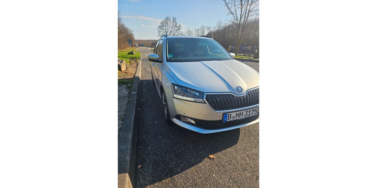 Skoda Fabia 42.200 km 16.800 &euro; Berlin 13591
