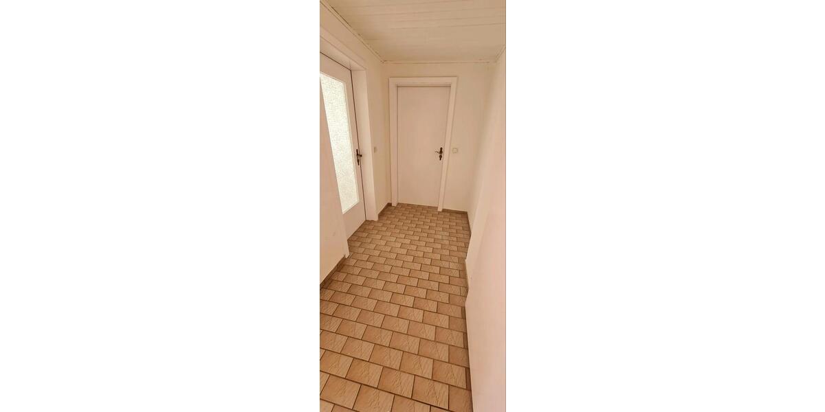 Dachgeschoßwohnung Dorfen - 2 Zimmer, 60 m&sup2;, 1.150&euro; | Angebot:25397694