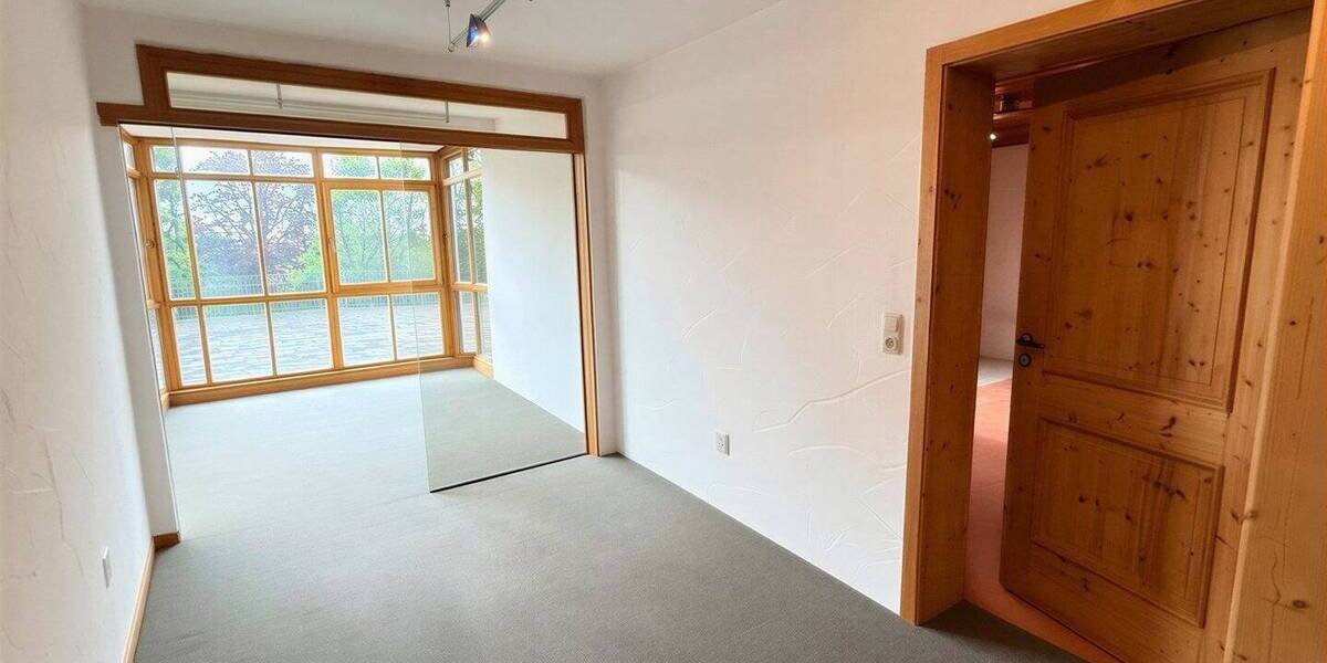 Einfamilienhaus Donauwörth Zirgesheim - 8 Zimmer, 365 m&sup2;, 984.000&euro; | Angebot:26751392