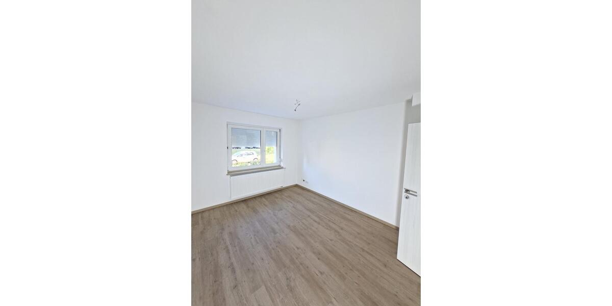 Erdgeschoßwohnung Neuburg an der Donau - 3 Zimmer, 63 m&sup2;, 350.000&euro; | Angebot:27079688