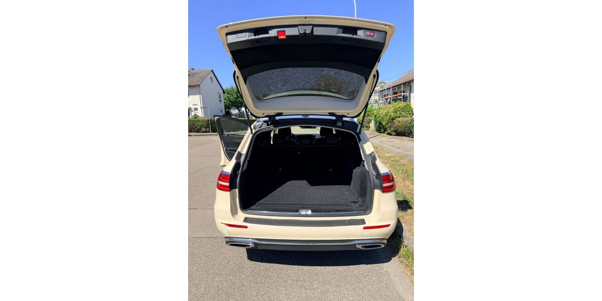 Mercedes-Benz E 220 422.000 km 7.301 &euro; Giengen 89537