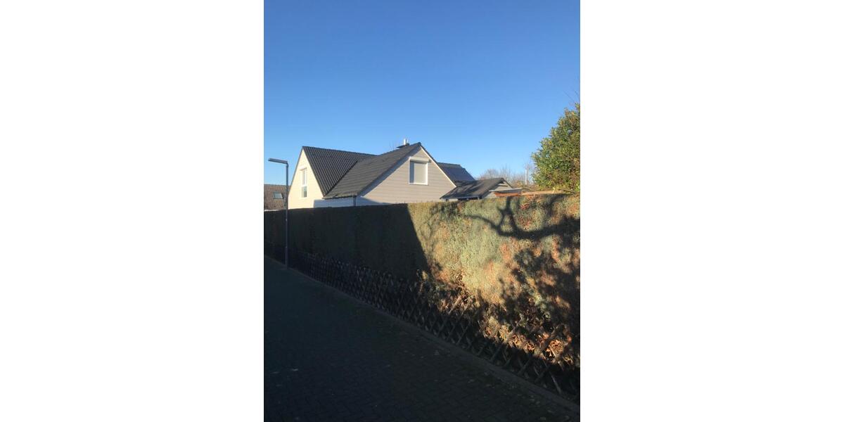 Einfamilienhaus Monheim am Rhein - 7 Zimmer, 200 m&sup2;, 699.000&euro; | Angebot:25148317