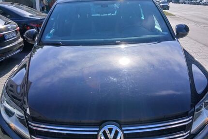 VW Tiguan 133.633 km 8.900 &euro; München 81241