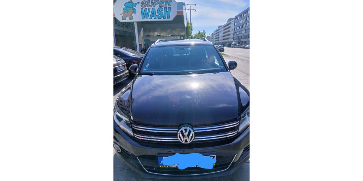 VW Tiguan 133.633 km 8.900 &euro; München 81241