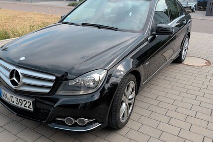 Mercedes-Benz C 250 184.000 km 8.499 &euro; Alfdorf 73553