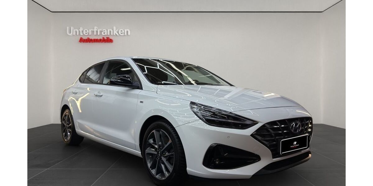 Hyundai i30 110.900 km 14.980 &euro; Aschaffenburg 63743
