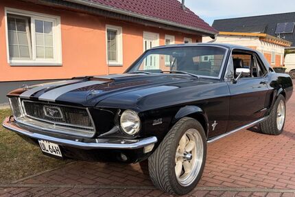 Ford Mustang 34.000 km 41.500 &euro; Kloster Lehnin 14797