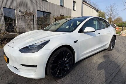 Tesla Model 3 26.000 km 35.500 &euro; Trier 54296
