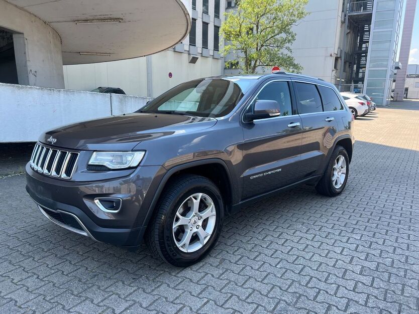 Jeep Grand Cherokee 184.000 km 12.990 € Frankfurt 60326