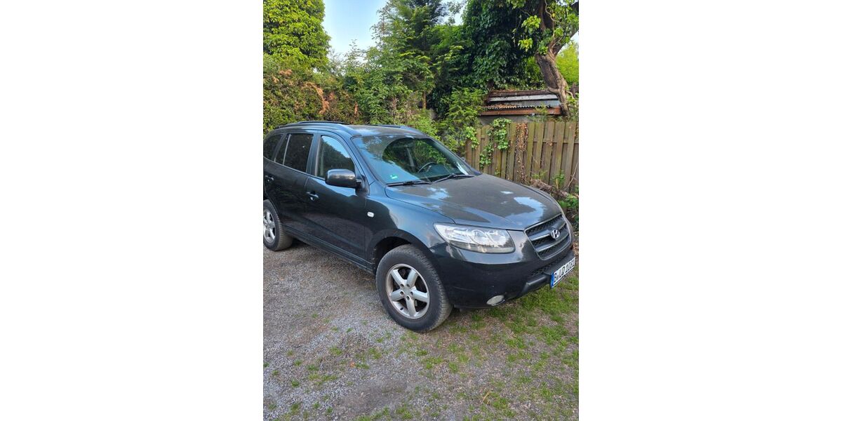 Hyundai SANTA FE 163.000 km 4.950 &euro; Berlin 13129