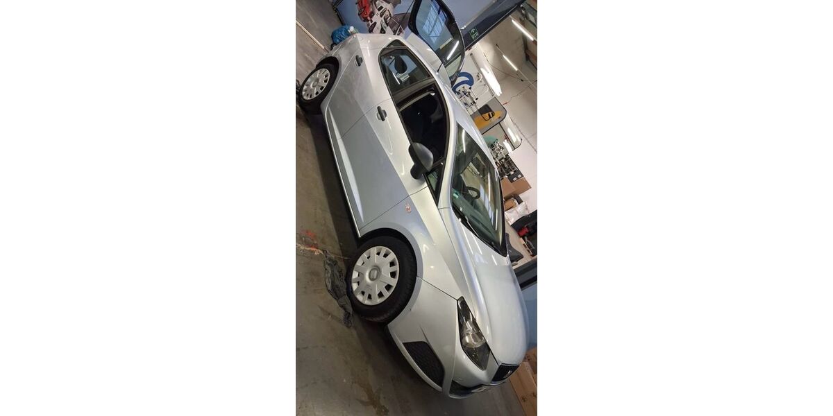 Seat Ibiza 83.000 km 5.000 &euro; Garching 85748