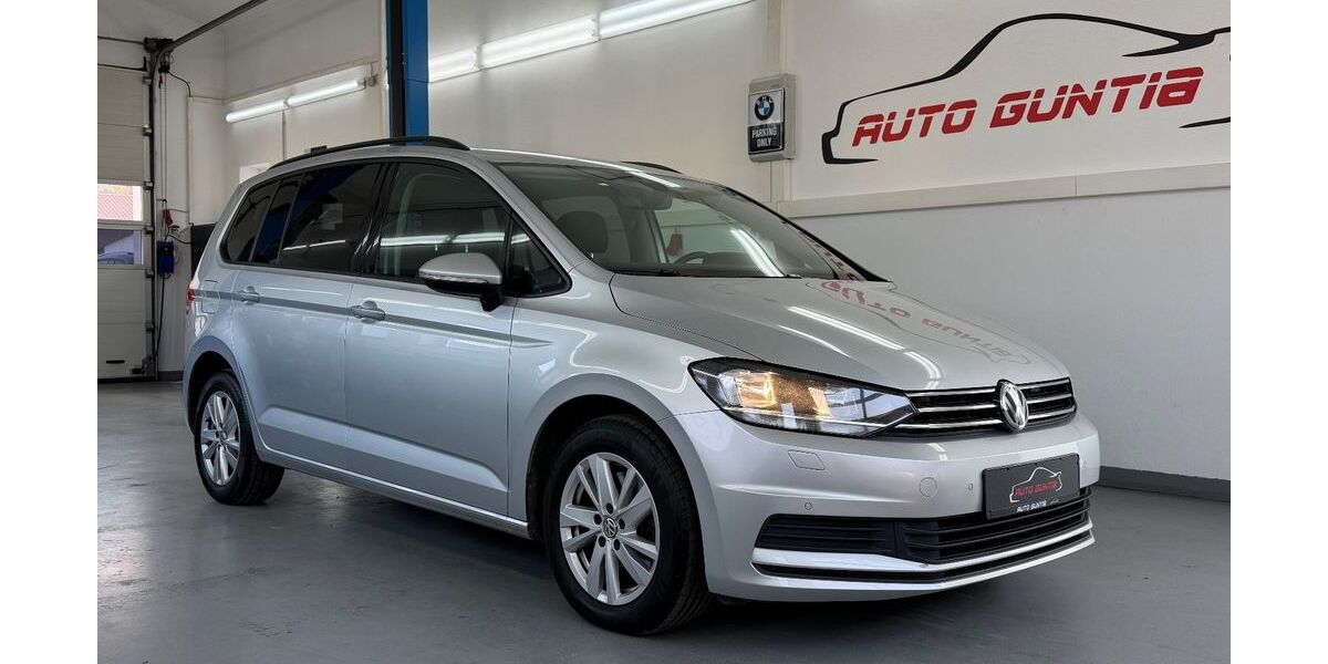 VW Touran 176.000 km 16.489 € Kötz 89359