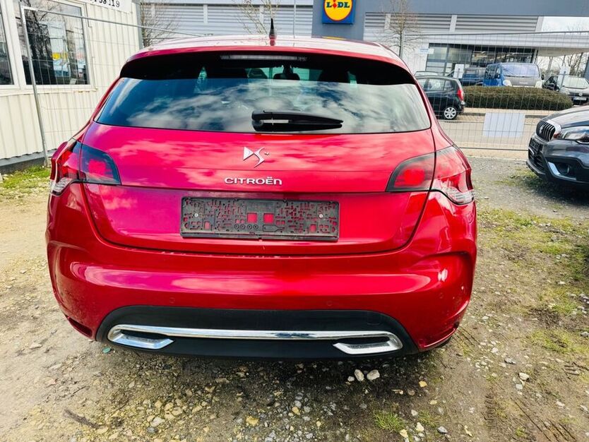 DS4
