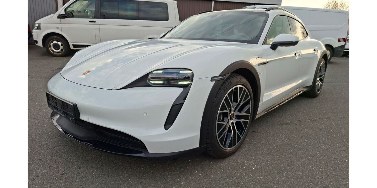 Porsche Taycan 151.970 km 48.999 &euro; Schwaig 90571