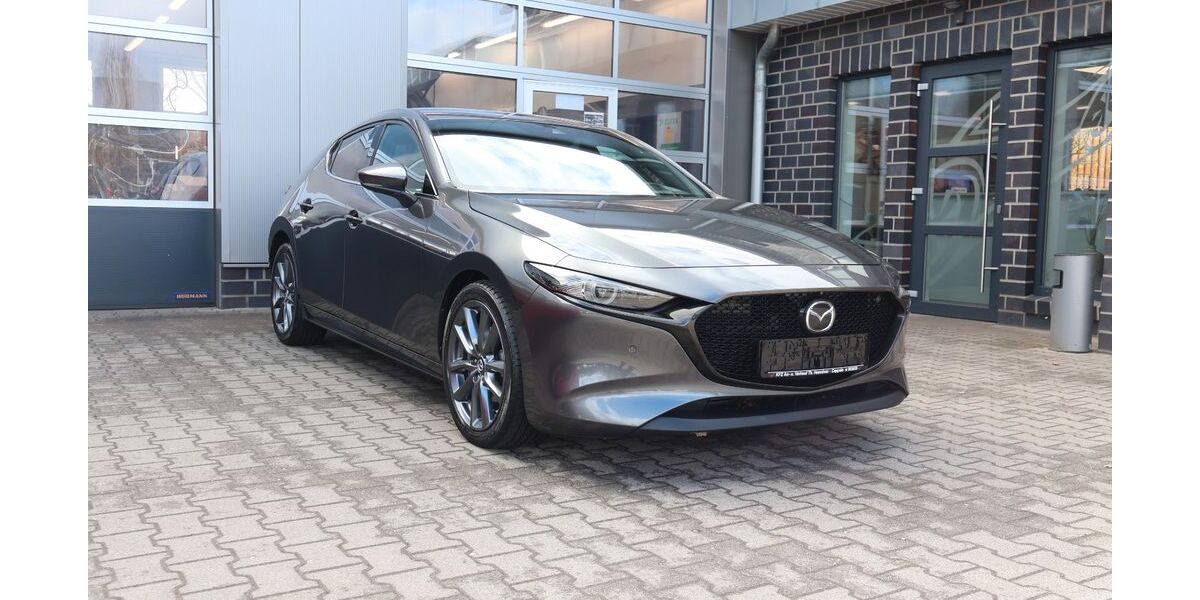 Mazda 3 136.400 km 12.490 &euro; Cappeln 49692