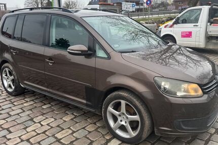 VW Touran 416.863 km 1.999 &euro; Kiel 24146