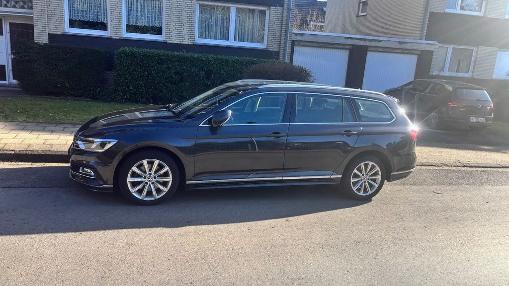 VW Passat 128.000 km 19.900 &euro; Aachen 52076